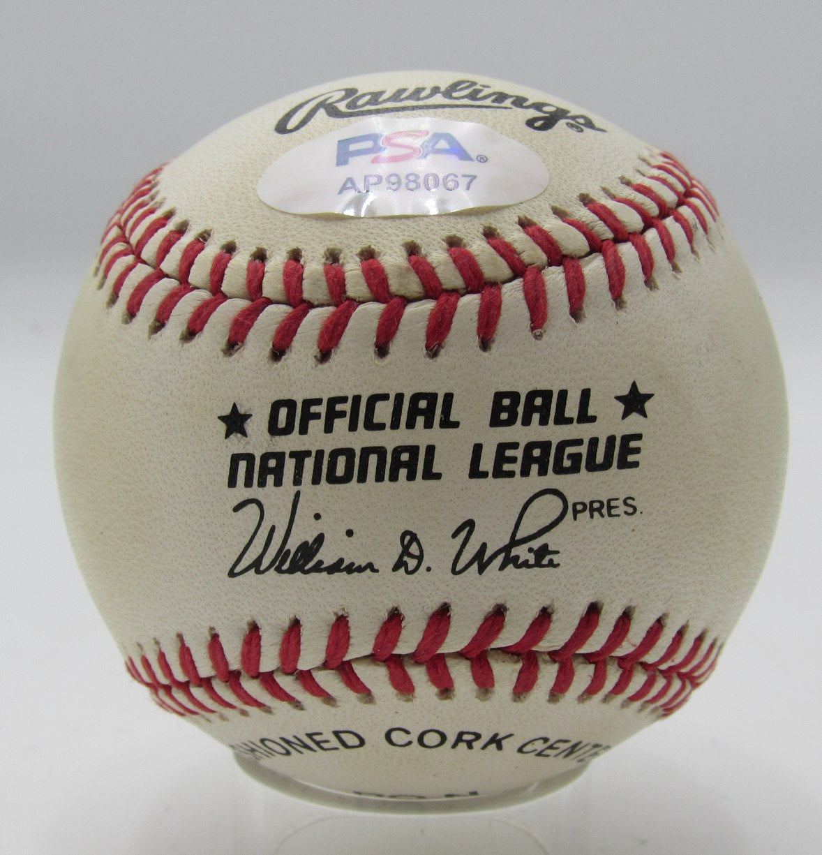 Willie Mays HOF Signed/Auto ONL Baseball San Francisco Giants PSA/DNA 203647