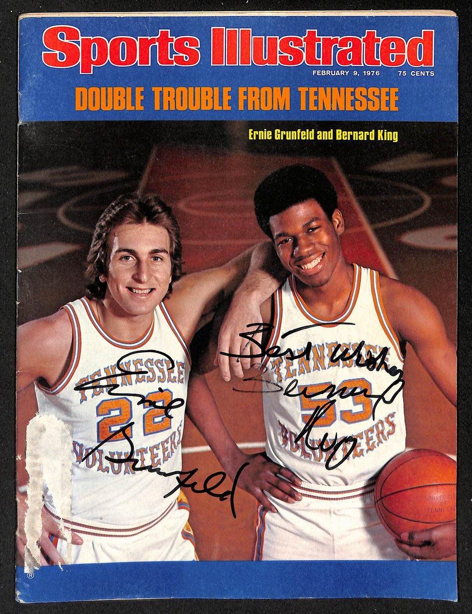 Ernie Grunfeld/Bernard King Signed 2/9/76 Sports Illustrated Magazine PSA/DNA