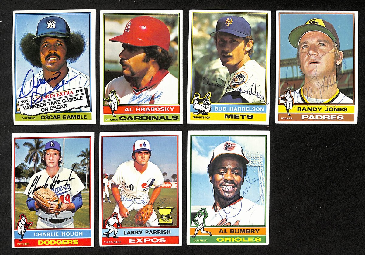 Lot of (156) 1976 TOPPS Baseball Cards Signed/Auto Rod Carew, Fred Lynn 204239