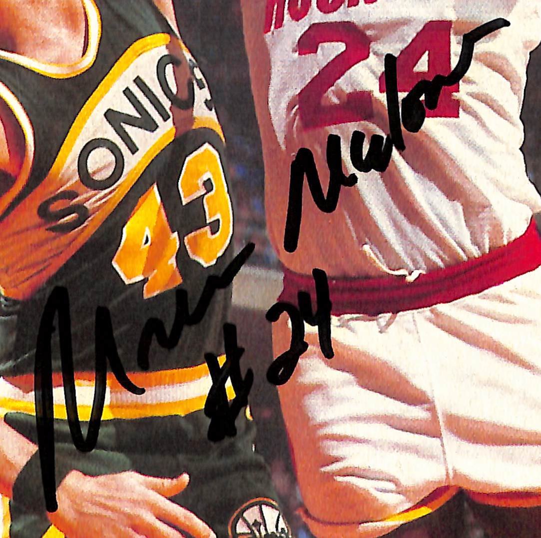 Moses Malone HOF Signed 1982 Sports Illustrated Magazine NO LABEL PSA/DNA 206177