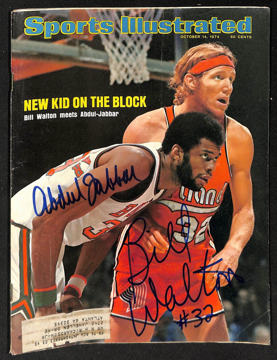 Abdul Jabbar & Bill Walton Signed 1974 Sports Illustrated PSA/DNA