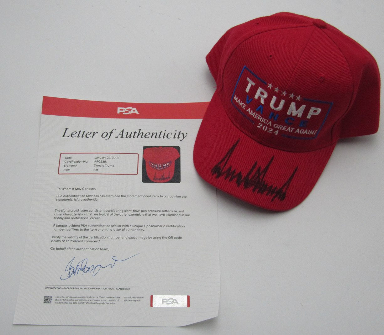 President Donald Trump Signed/Auto "TRUMP PENCE" Baseball Hat PSA/DNA  204888