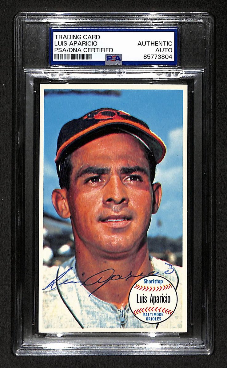 Luis Aparicio HOF Signed/Auto 1964 TOPPS Giants Card #39 Orioles PSA/DNA 205202