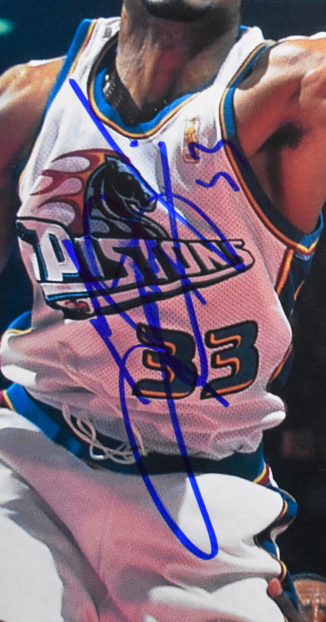 Grant Hill HOF Signed/Auto 1998 Sports Cards Magazine Detroit Pistons JSA 205272