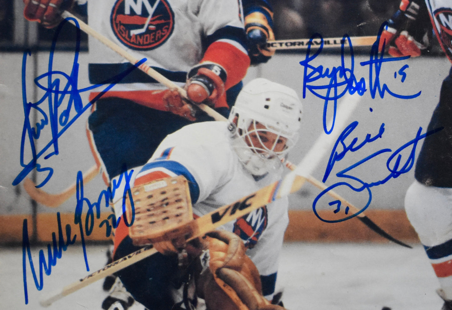 Bossy/Trottier/Smith/Potvin Multi-Signed 1979-80 Islanders Yearbook JSA 205280