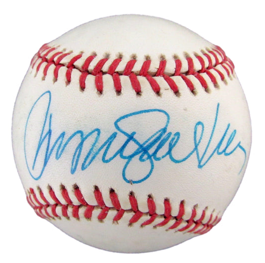 Ryne Sandberg HOF Signed/Auto ONL Baseball Chicago Cubs BAS/Beckett 207774