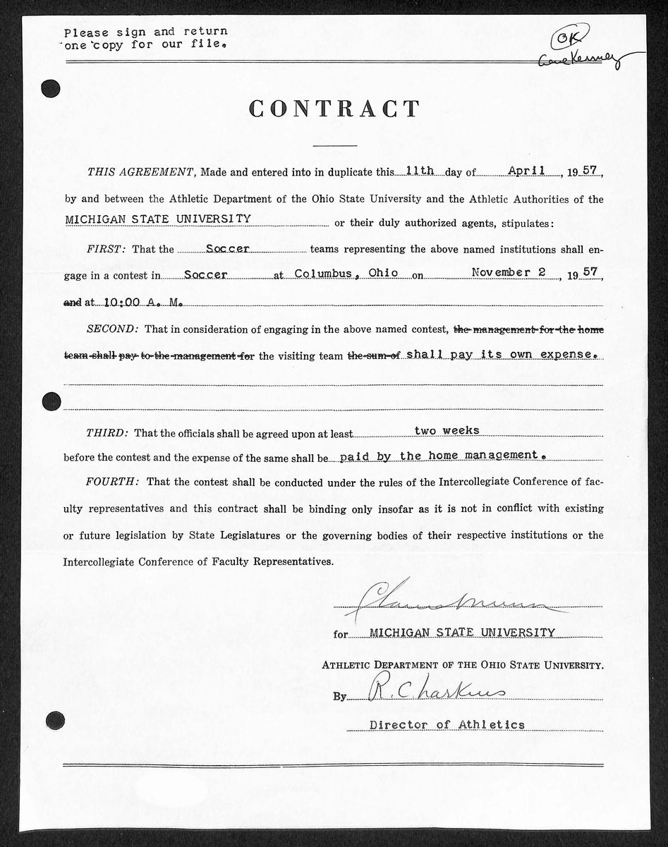 Biggie Munn HOF Michigan State Head Coach Signed/Auto Contract JSA BA199647