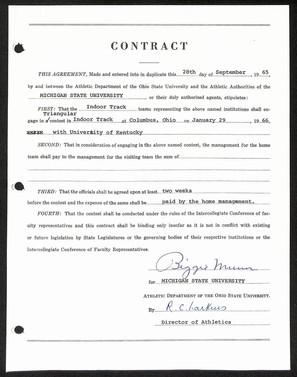 Biggie Munn HOF Michigan State Head Coach Signed/Auto Contract JSA BA199663