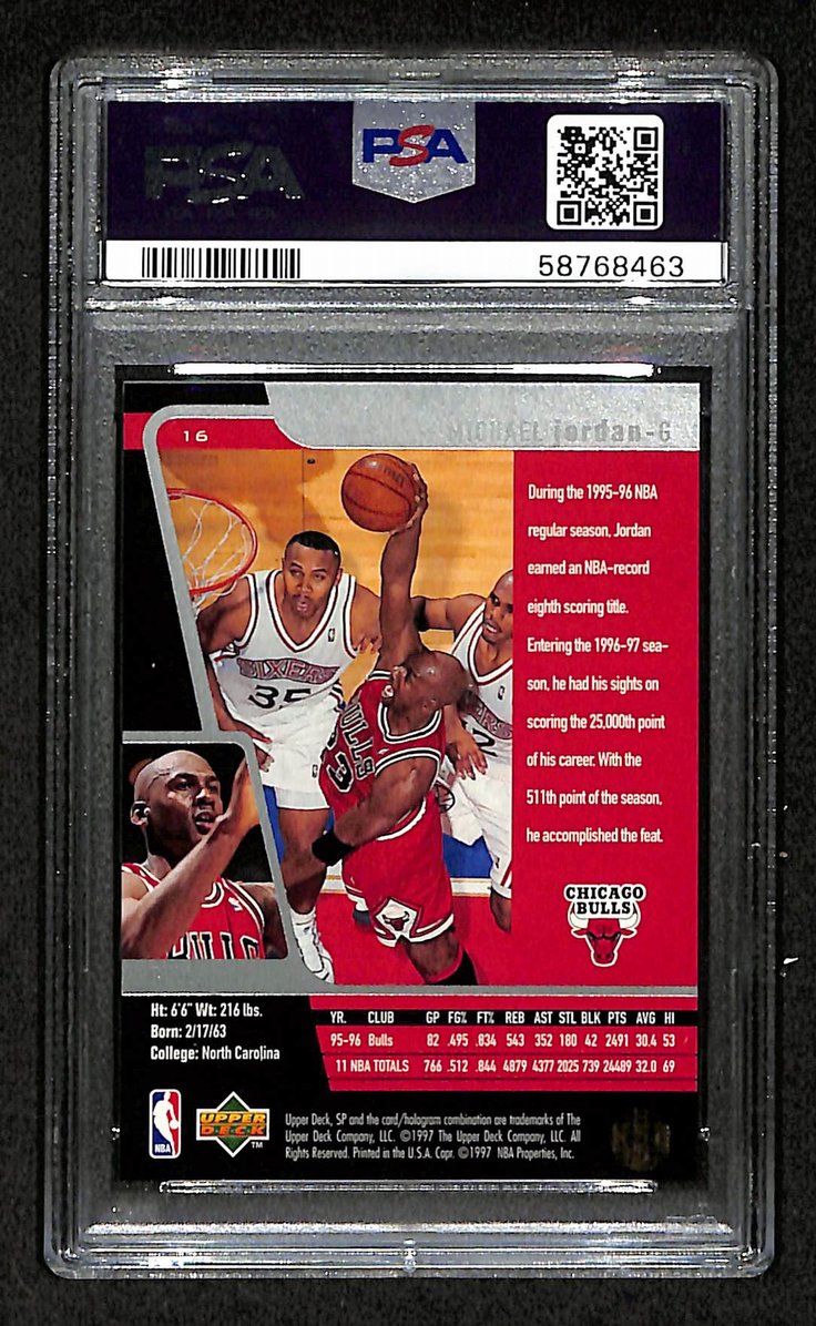 Michael Jordan 1996 SP #16 Bulls HOF PSA 8 207563