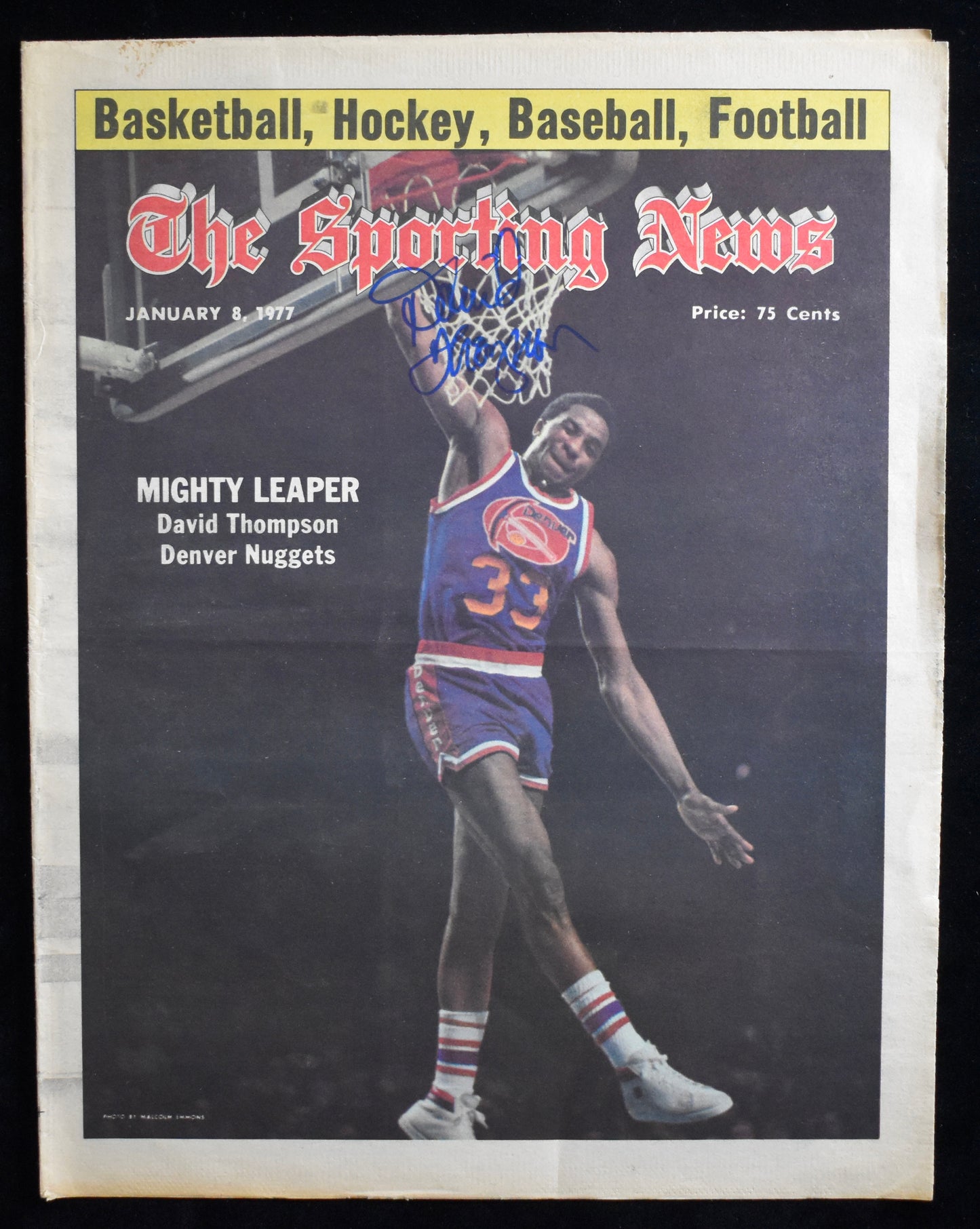 David Thompson HOF Signed/Auto January 8, 1977 The Sporting News JSA 205252