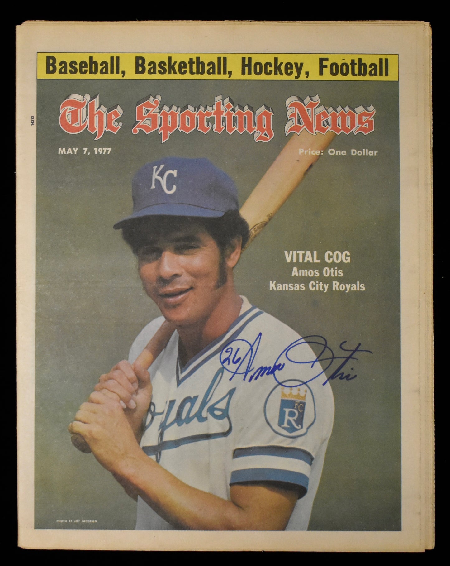 Amos Otis Signed 1977 The Sporting News Royals JSA BA208575