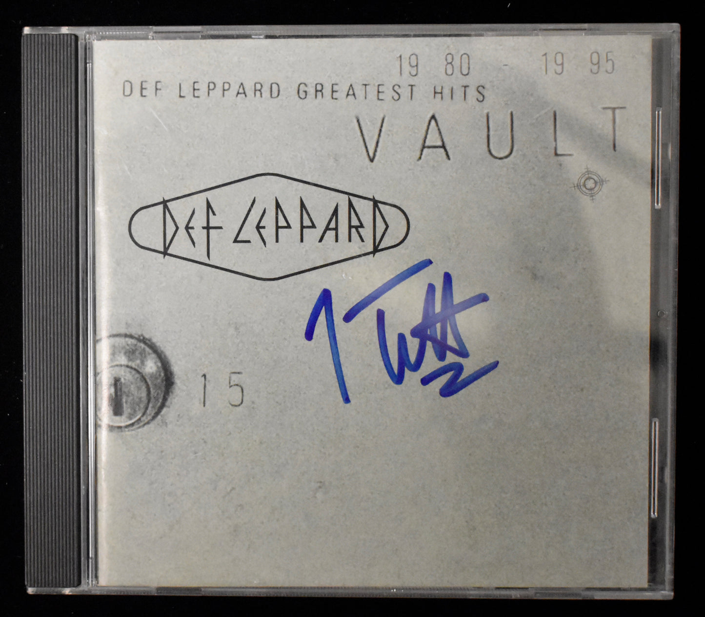 Joe Elliott Signed/Autographed Def Leppard Greatest Hits CD Cover JSA BA208674