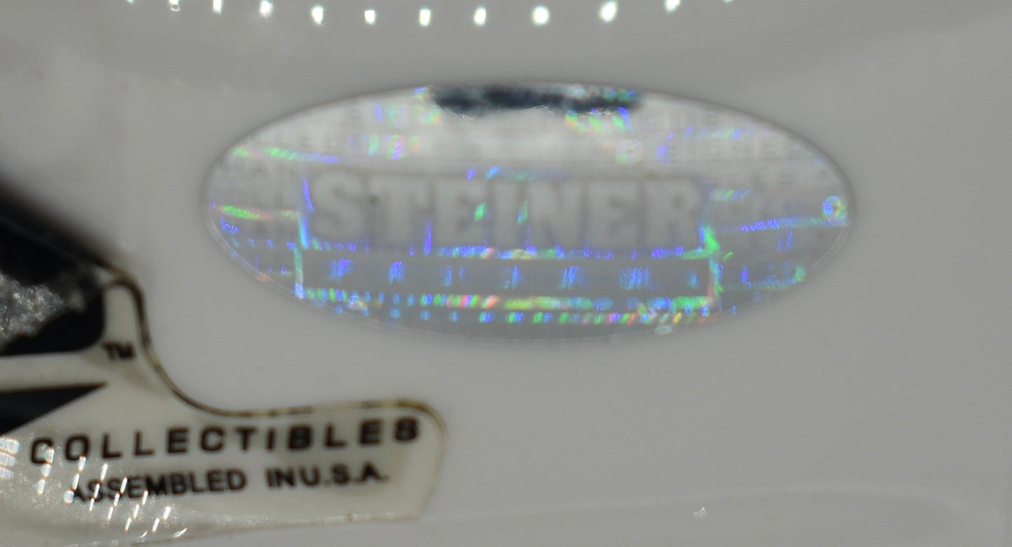Victor Cruz UMASS Signed/Autographed Mini Helmet Steiner 208858