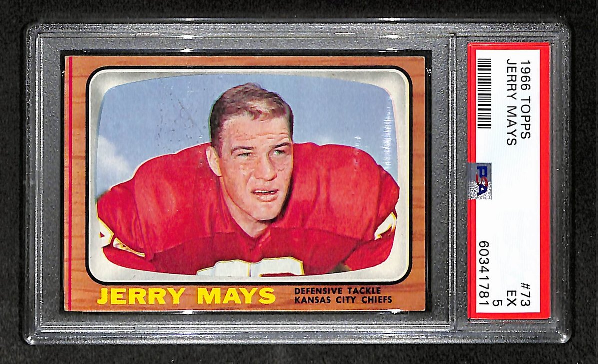 Jerry Mays 1966 Topps Card #73 Chiefs PSA 5 BA209253