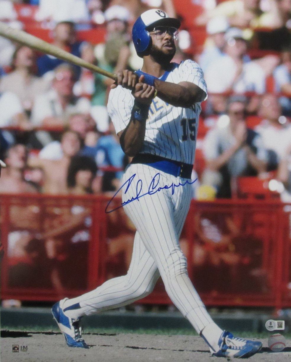 Cecil Cooper Signed/Auto 16x20 Photo Milwaukee Brewers Beckett 208232