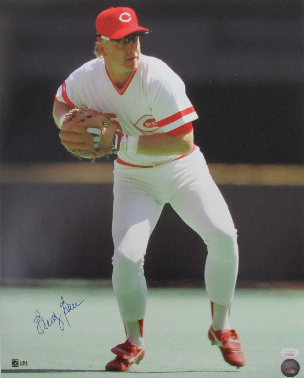 Buddy Bell Signed/Autographed 16x20 Photo Cincinnati Reds JSA 208241