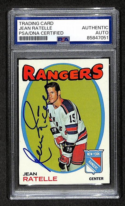 Jean Ratelle HOF 1971-72 Topps Card #97 Signed Rangers PSA/DNA 210819