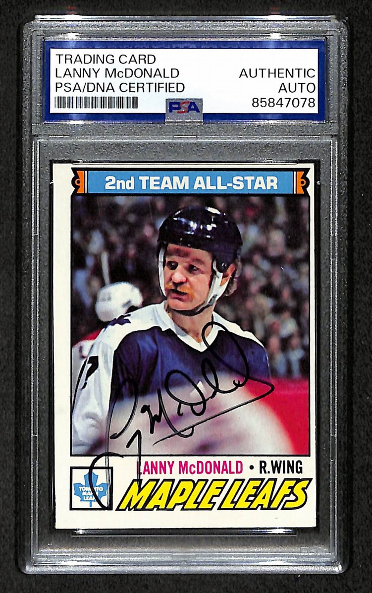 Lanny McDonald HOF 1977-78 Topps Card #110 Signed Maple Leafs PSA/DNA 210829