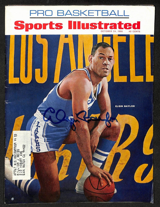 Elgin Baylor HOF Signed 1966 Sports Illustrated Magazine Lakers PSA/DNA 210801
