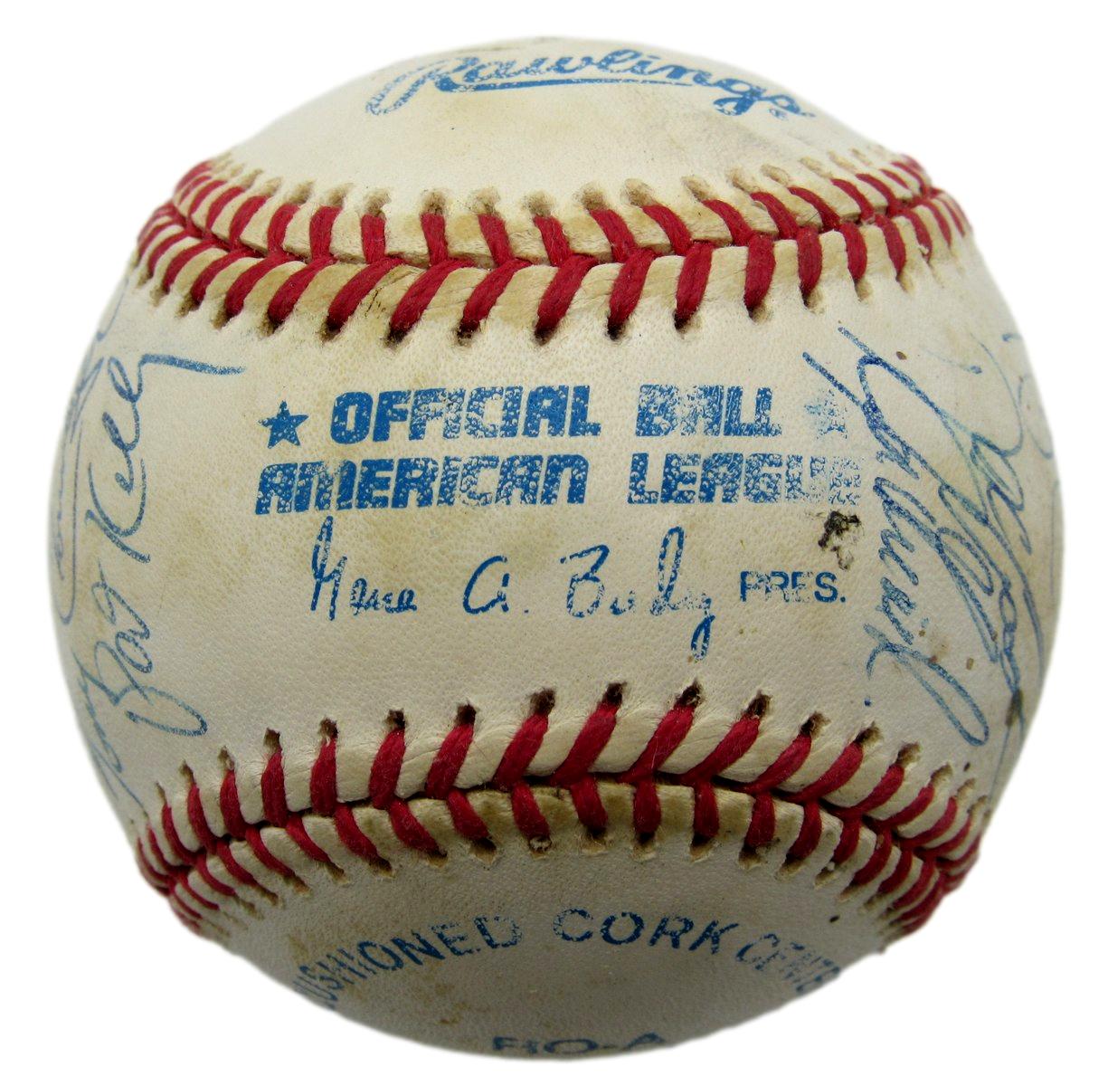 1997 New York Yankees Team-Signed by (21) OAL Baseball PSA/DNA 209924