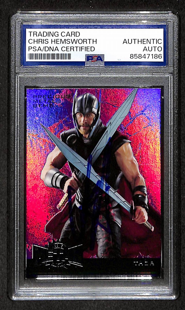 Chris Hemsworth Signed 2017 Upper Deck Marvel Precious Metals Card PSA/DNA 10860
