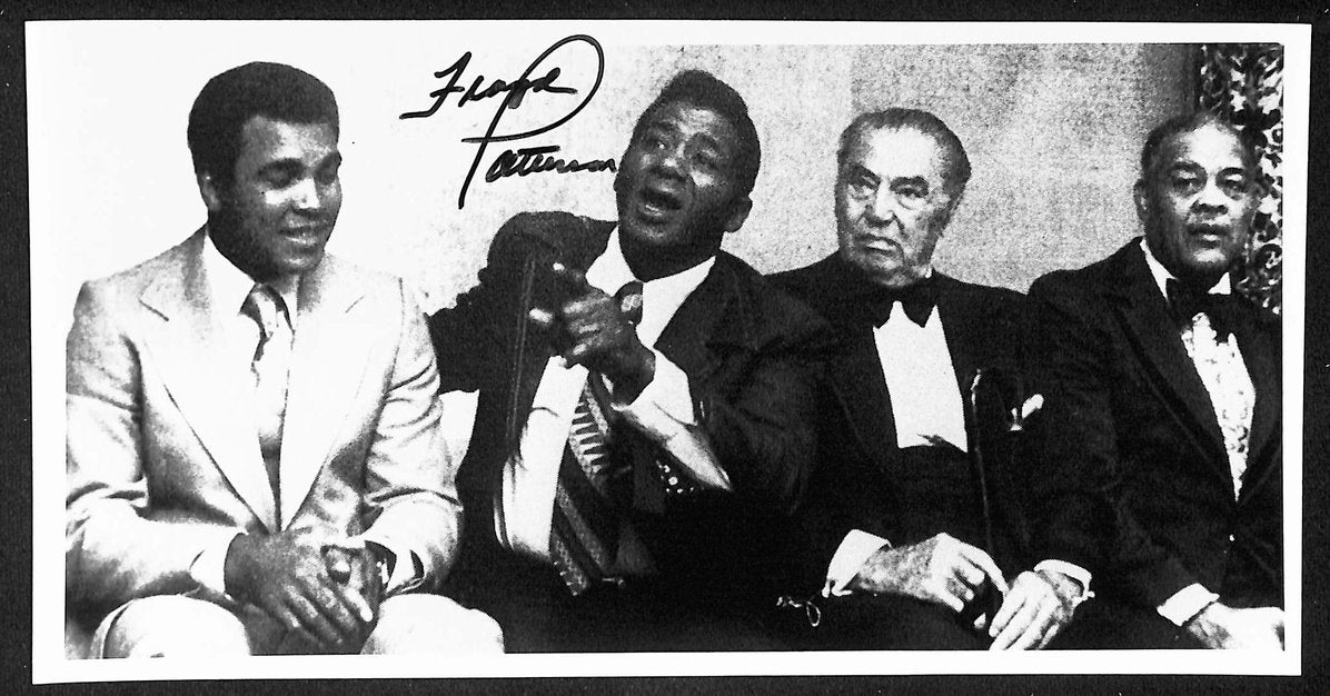 Floyd Patterson Signed/Autographed 5x9.5 Photo Boxing JSA 210550