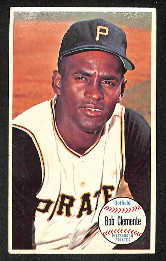 1964 Topps Giant Baseball Card #11 Bob Clemente Pittsburgh Pirates 210895