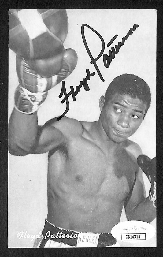 Floyd Patterson Signed/Autographed B&W Postcard Boxing JSA 210514