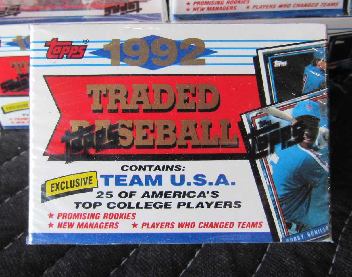 Lot of (22) 1992 Topps Traded Baseball Unopened Factory Sealed Sets RBX114