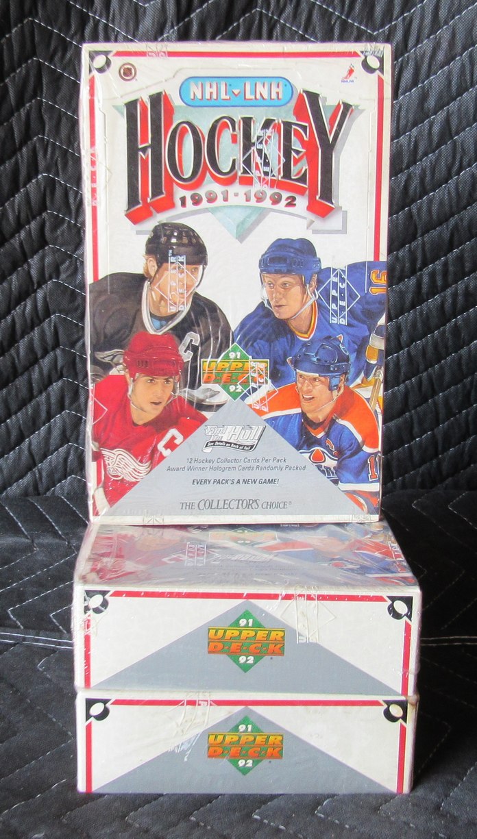 Lot of (3) 1991-92 Upper Deck NHL Hockey Sealed Wax Boxes - Brett Hull RBX127