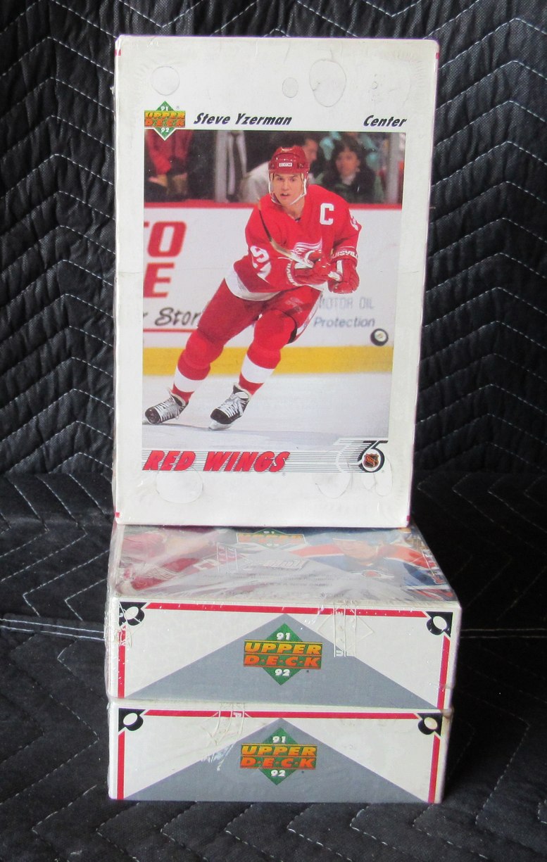 Lot of (3) 1991-92 Upper Deck NHL Hockey Sealed Wax Boxes - Brett Hull RBX127