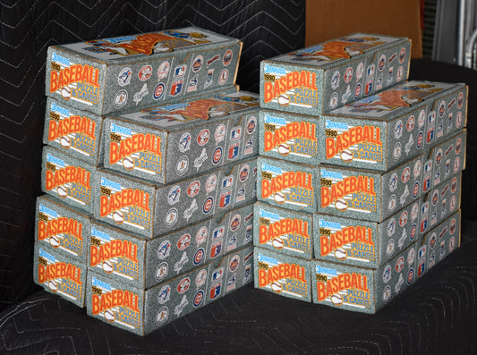 Lot of (18) 1990 Donruss Baseball Factory Sealed Sets - Sosa Gonzalez RC RBX57