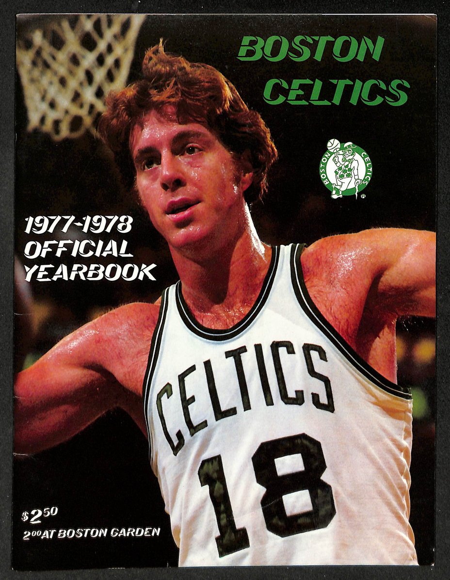 1977-78 Boston Celtics Official Basketball Yearbook Dave Cowens HOF Cover 210918