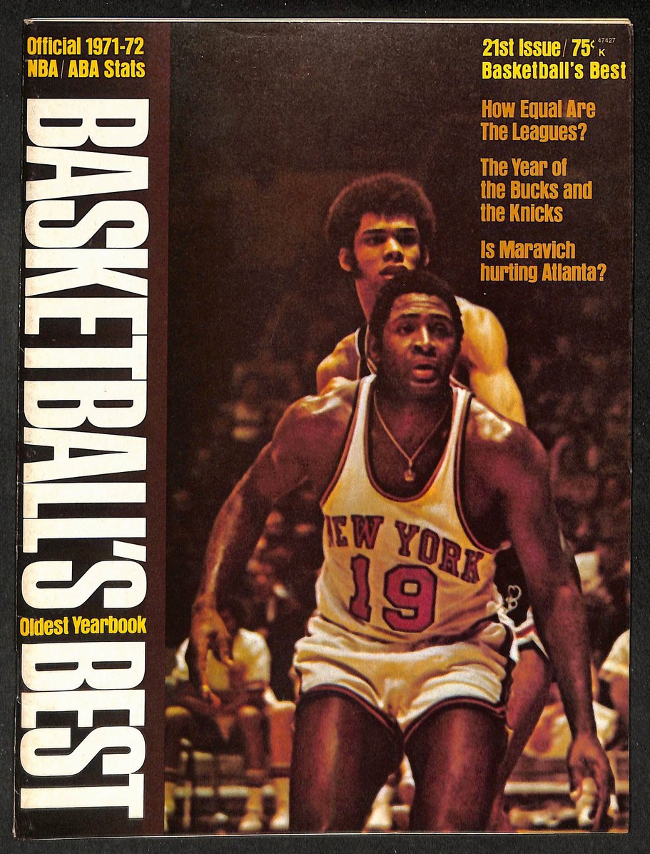 1971-72  Basketball's Best NBA Pictorial Yearbook Alcindor/Reed Cover 210921