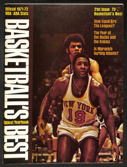 1971-72  Basketball's Best NBA Pictorial Yearbook Alcindor/Reed Cover 210921