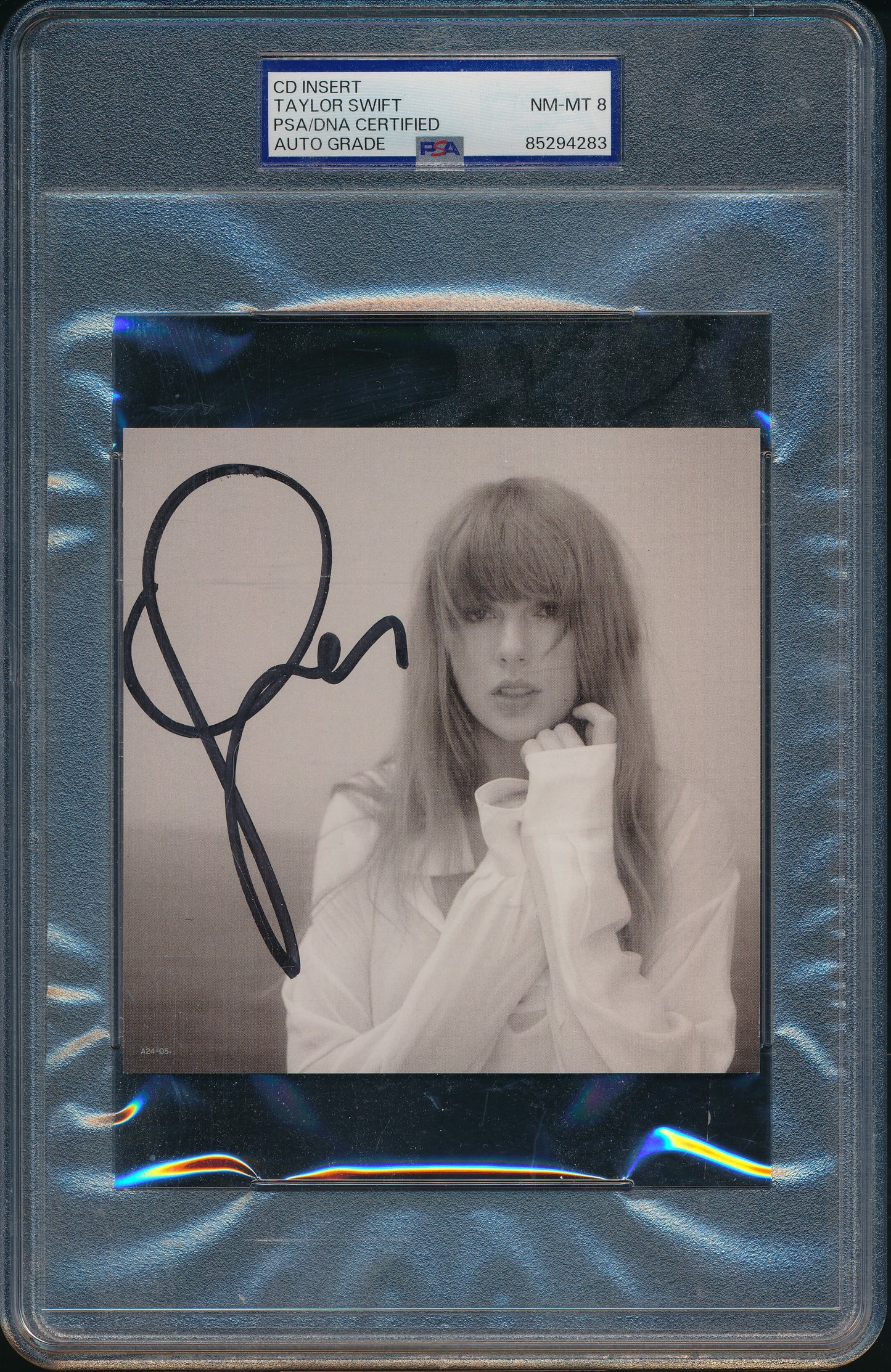 Taylor Swift Signed CD Insert "The Tortured Poets Department" PSA/DNA NM-MT 8