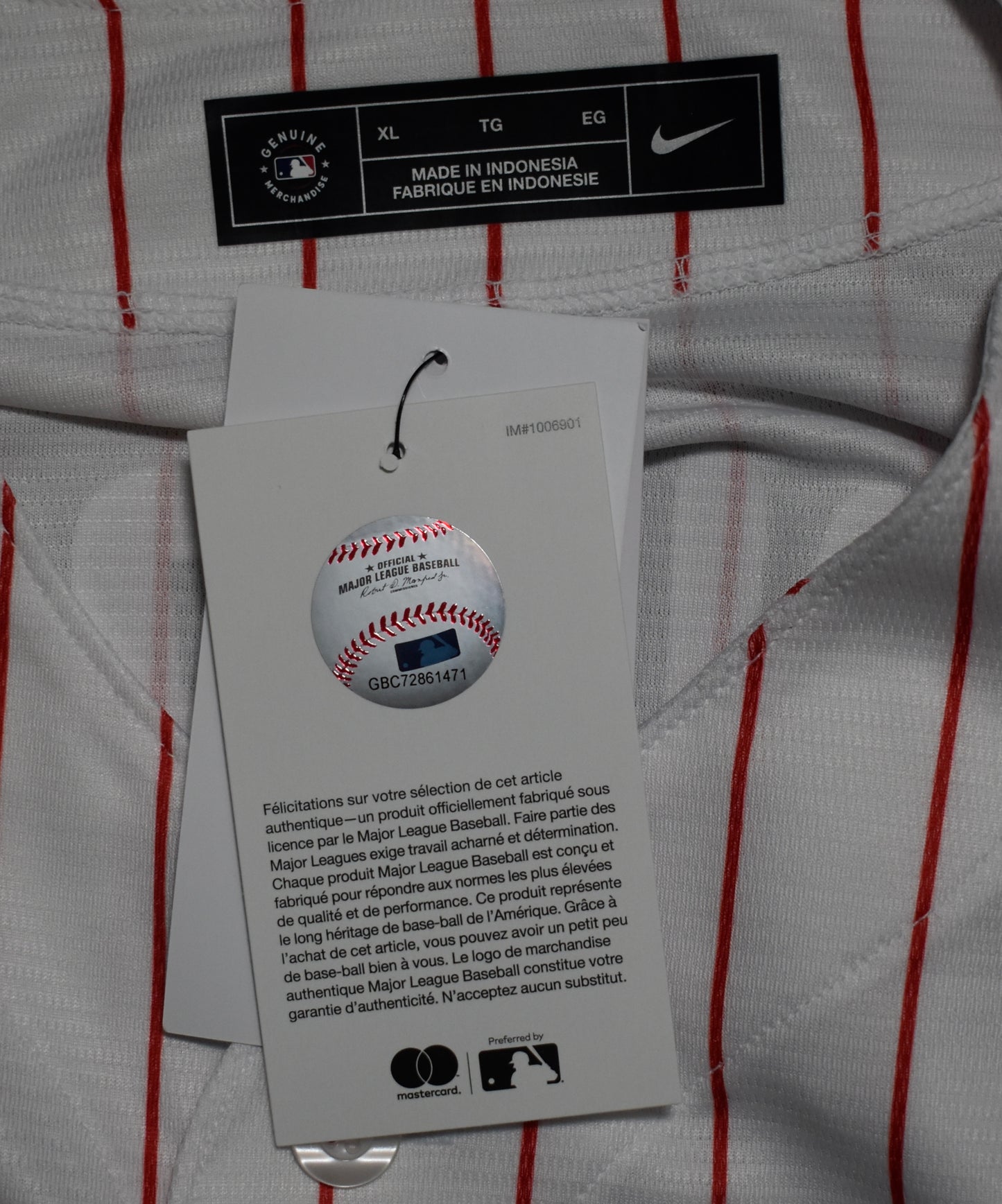 Kyle Schwarber Signed/Autographed Phillies XL Pinstripe Jersey PSA/DNA 210000