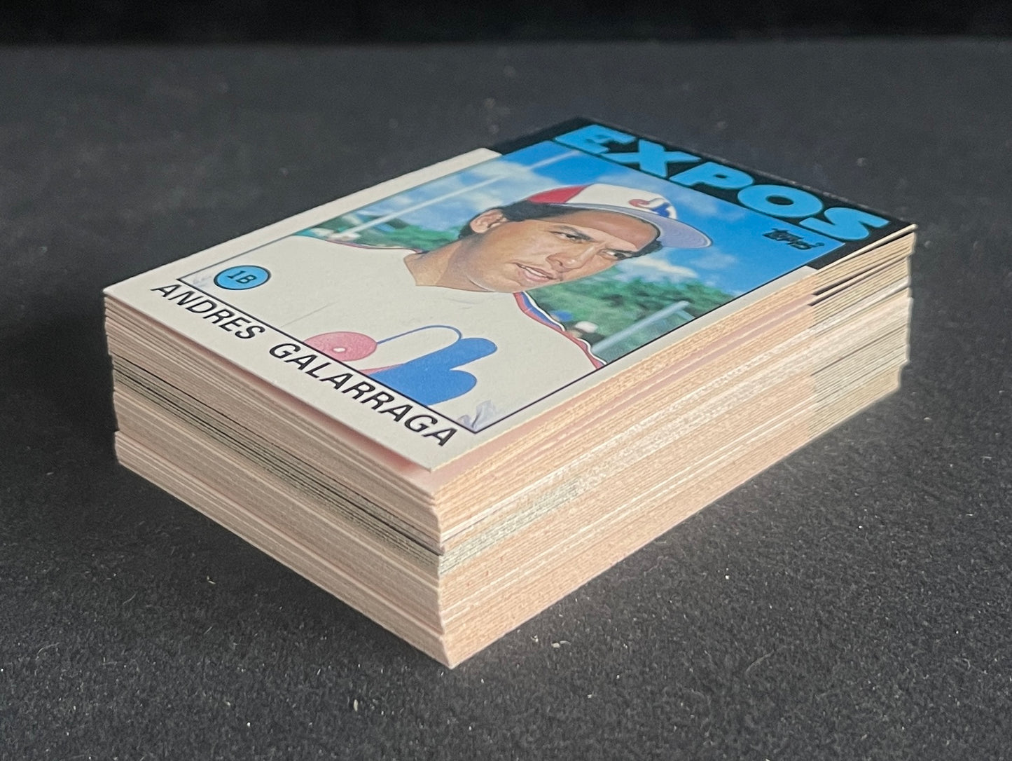 Lot of (50) 1986 Topps Traded Andres Galarraga RC Cards #40T Expos 211347