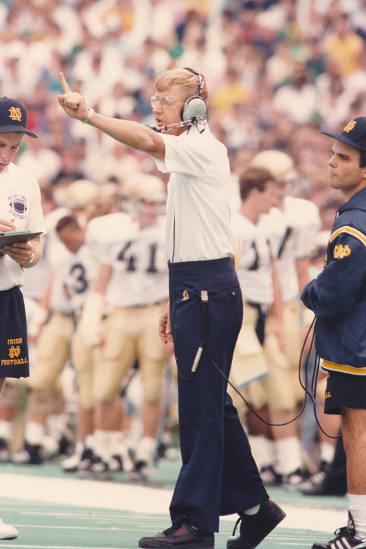 Lou Holtz Notre Dame Football Coach 8x12 Type 1 1988 Press Photo TSN 210314