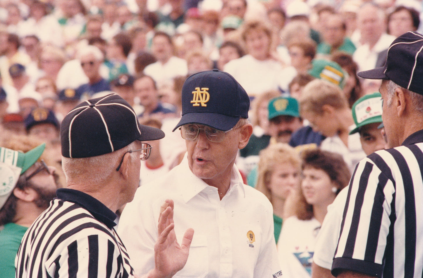 Lou Holtz Notre Dame Football Coach 8x12 Type 1 1988 Press Photo TSN 210316