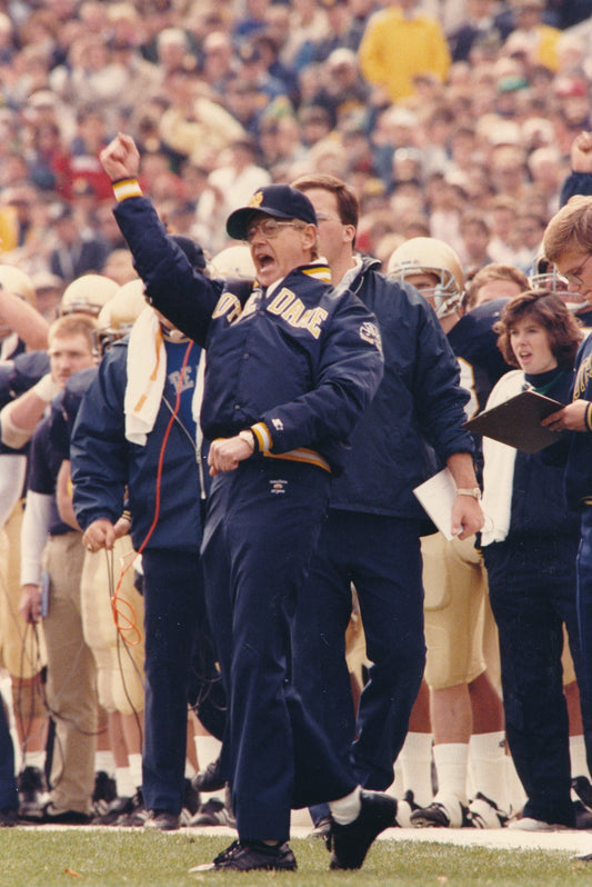 Lou Holtz Notre Dame Football Coach 8x12 Type 1 1988 Press Photo TSN 210318