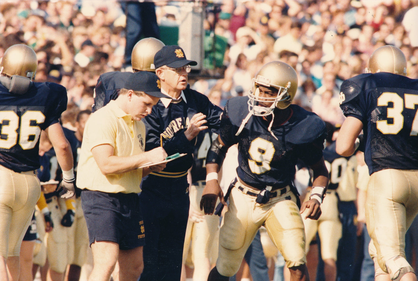 Lou Holtz Notre Dame Football Coach 8x12 Type 1 1988 Press Photo TSN 210326