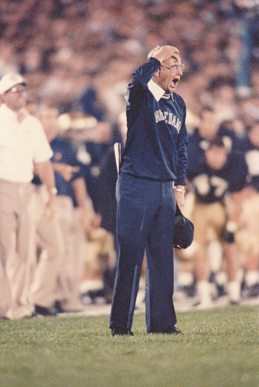 Lou Holtz Notre Dame Football Coach 8x12 Type 1 1988 Press Photo TSN 210328