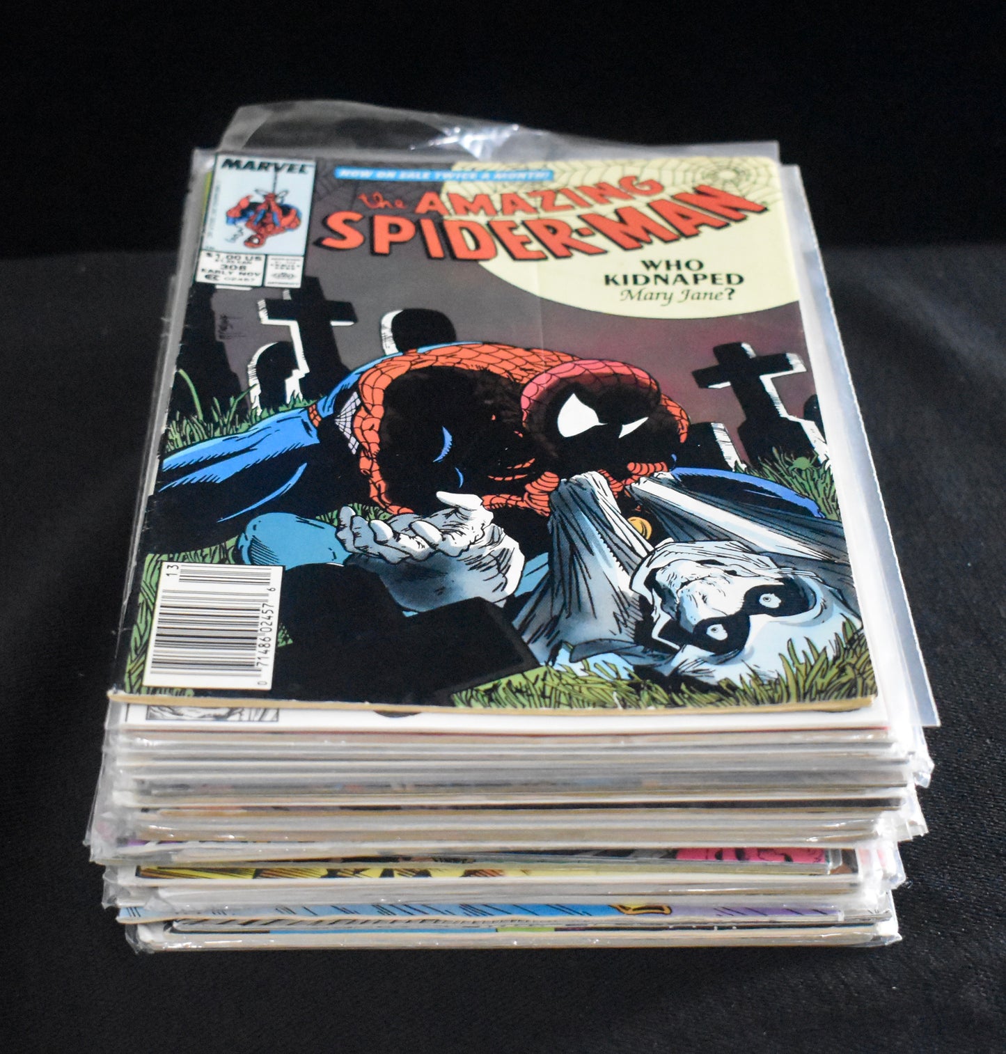 Lot of (30) Marvel Comics Amazing Spiderman, Weapon X, Fantastic Four IXL36