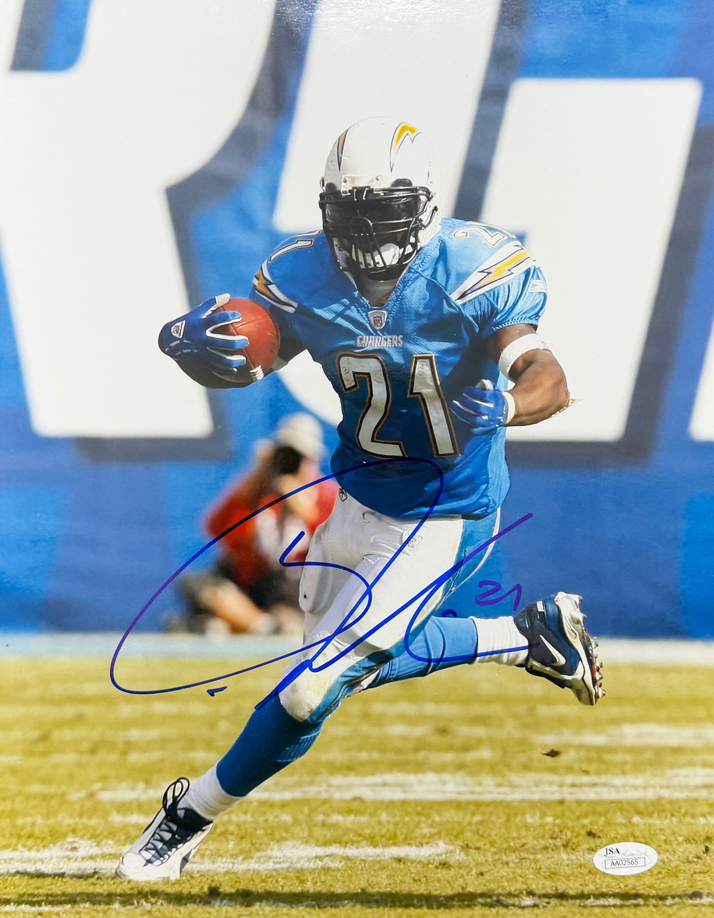 LaDainian Tomlinson HOF Autographed/Signed 11x14 Photo Chargers JSA 211694
