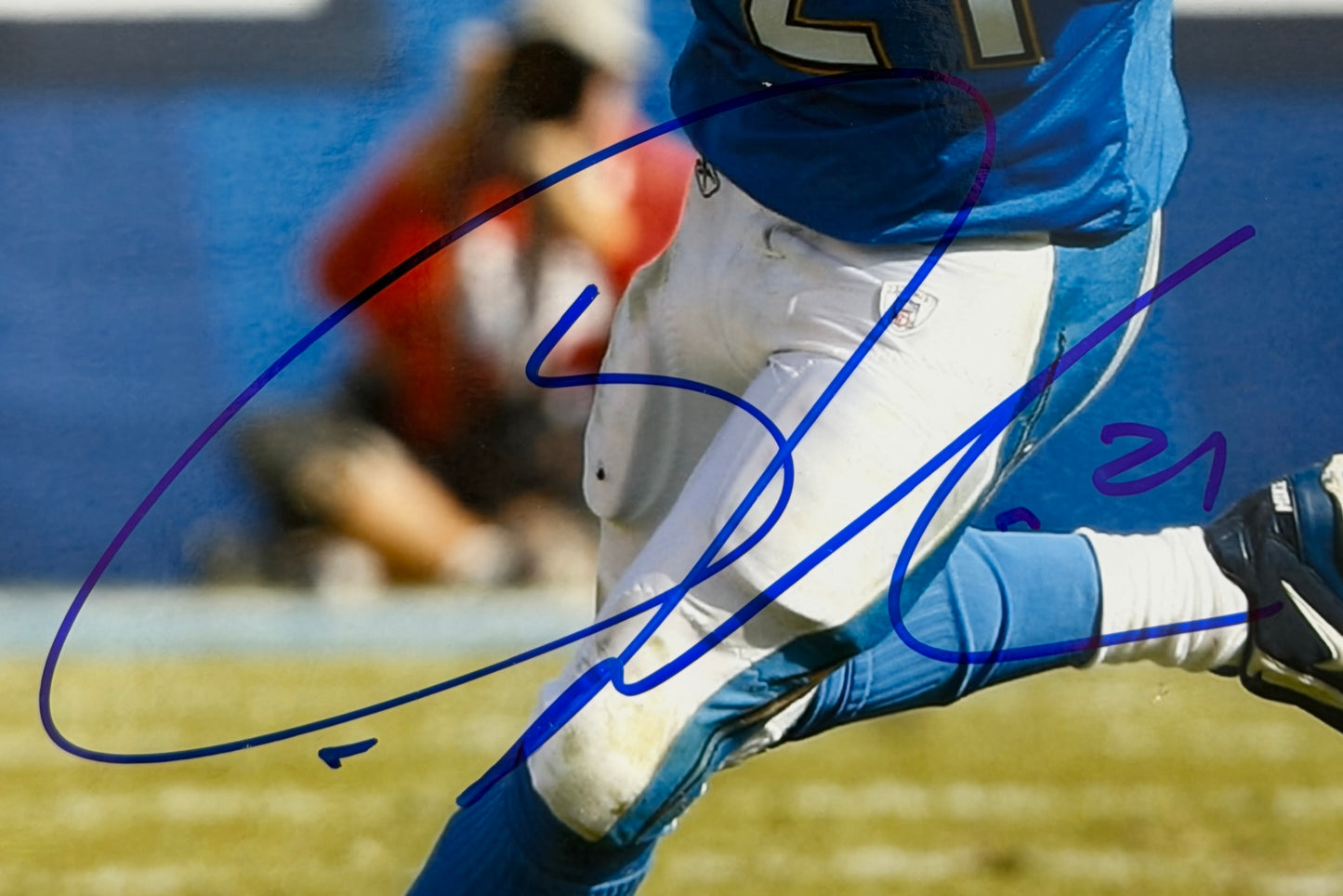 LaDainian Tomlinson HOF Autographed/Signed 11x14 Photo Chargers JSA 211694
