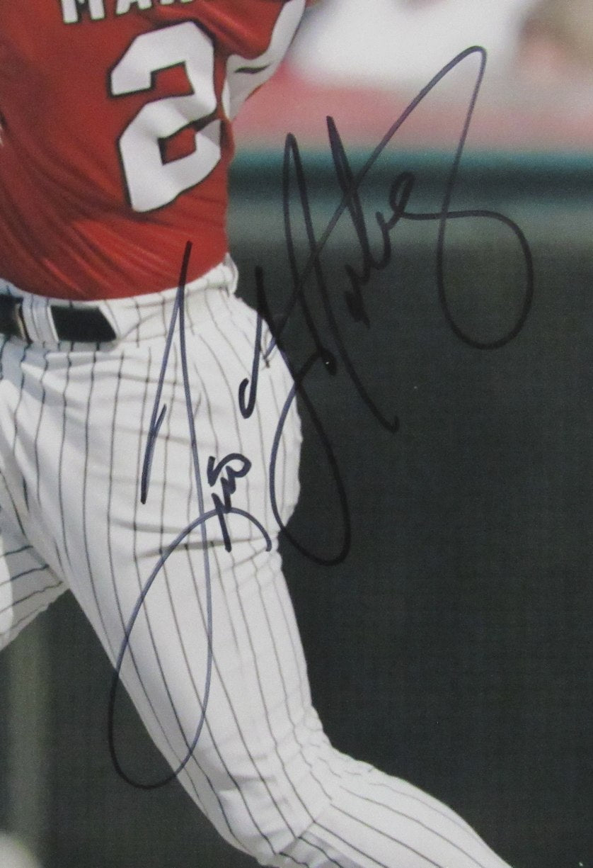 Tino Martinez Autographed/Signed 11x14 Photo Yankees JSA 210098