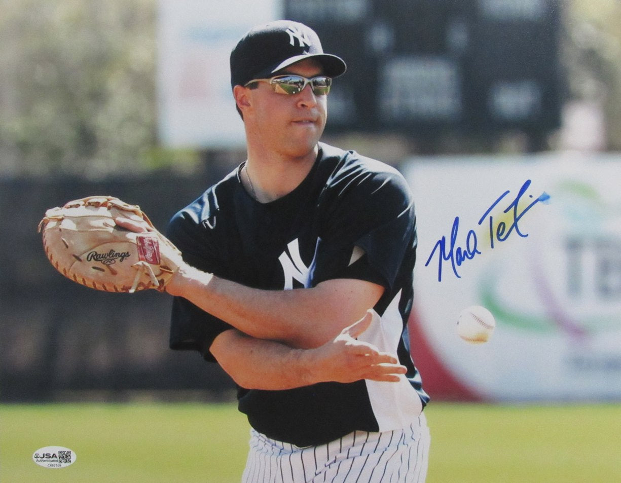 Mark Teixeira Autographed/Signed 11x14 Photo Yankees JSA 210099