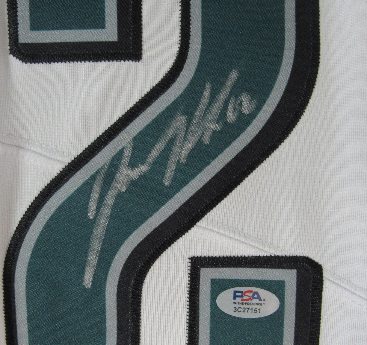 Jason Kelce Signed/Auto White Nike Football Jersey Eagles Size XL PSA/DNA 211013