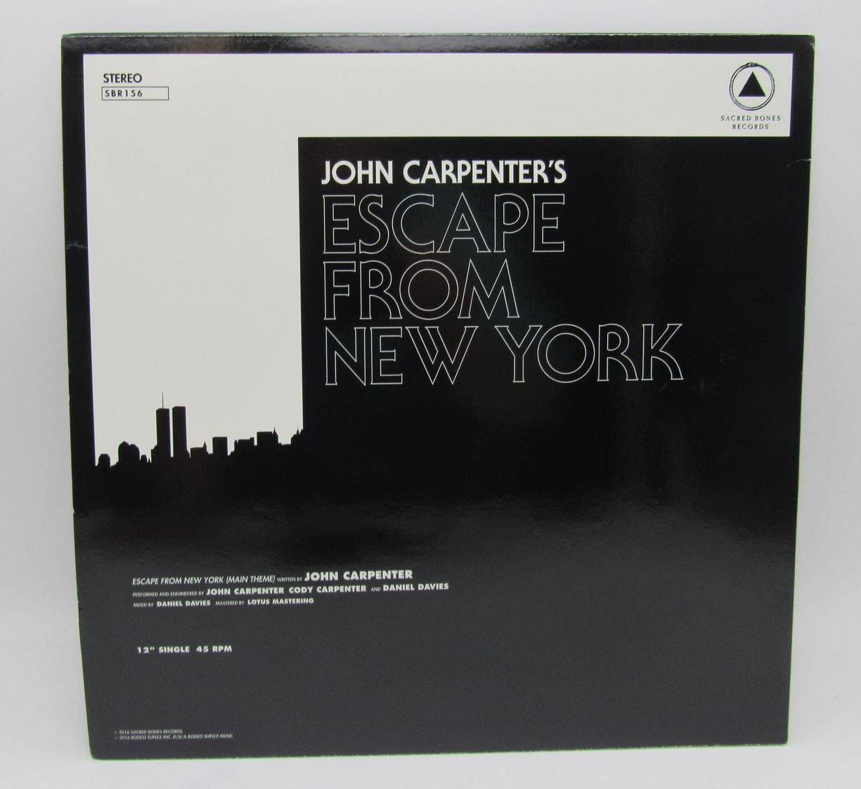 John Carpenter Signed/Inscribed "Halloween" Record w/ Album Cover JSA 211042